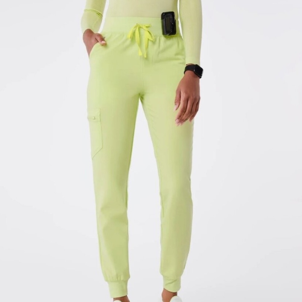 Figs High Waisted Zamora Jogger Scrub Pants Womens
MP Sea Mist Green Uniform